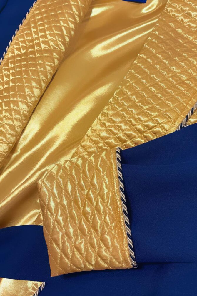 Men's Dressing Gown Navy Gold Quilted - Image 3