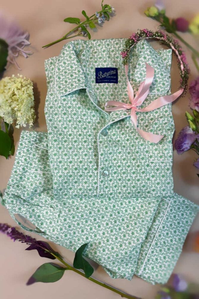Women's Pajamas Set Green Medallion Cotton - Image 2